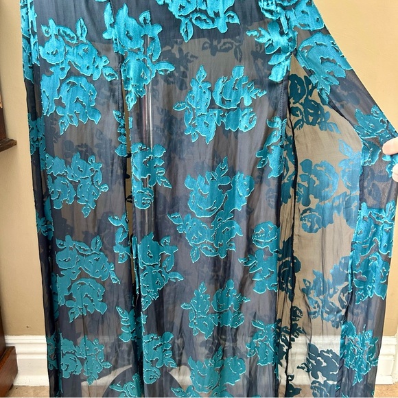 Lovers + Friends Seville Maxi Dress T-Back Jade Blue Black Floral Size XS - Picture 11 of 16